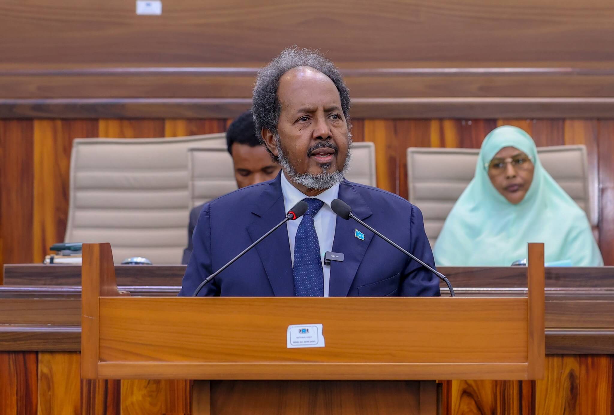 Madaxweyne Xasan Sheekh Maxamuud ayaa hortegey fadhi degdeg ah oo uu isu gu yeeray labada Aqal ee Baarlamaanka Federaalka Soomaaliya 2 Janaayo, 2024
