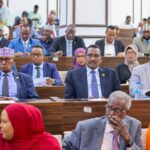 Guddoonka Baarlamaanka oo Ganaax Muddo Ah Dul-dhigay 7 Xildhibaan