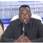 Wasiirka Cadaalada oo Muqdisho Ka Furay Shir Wadatashi ah oo Ku Saabsan Arrimaha Dastuurka