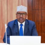 Guddiga Difaaca Golaha Shacabka oo u yeeray Wasiirka Gaashaandhigga iyo Taliyaha Ciidanka Xoogga Dalka