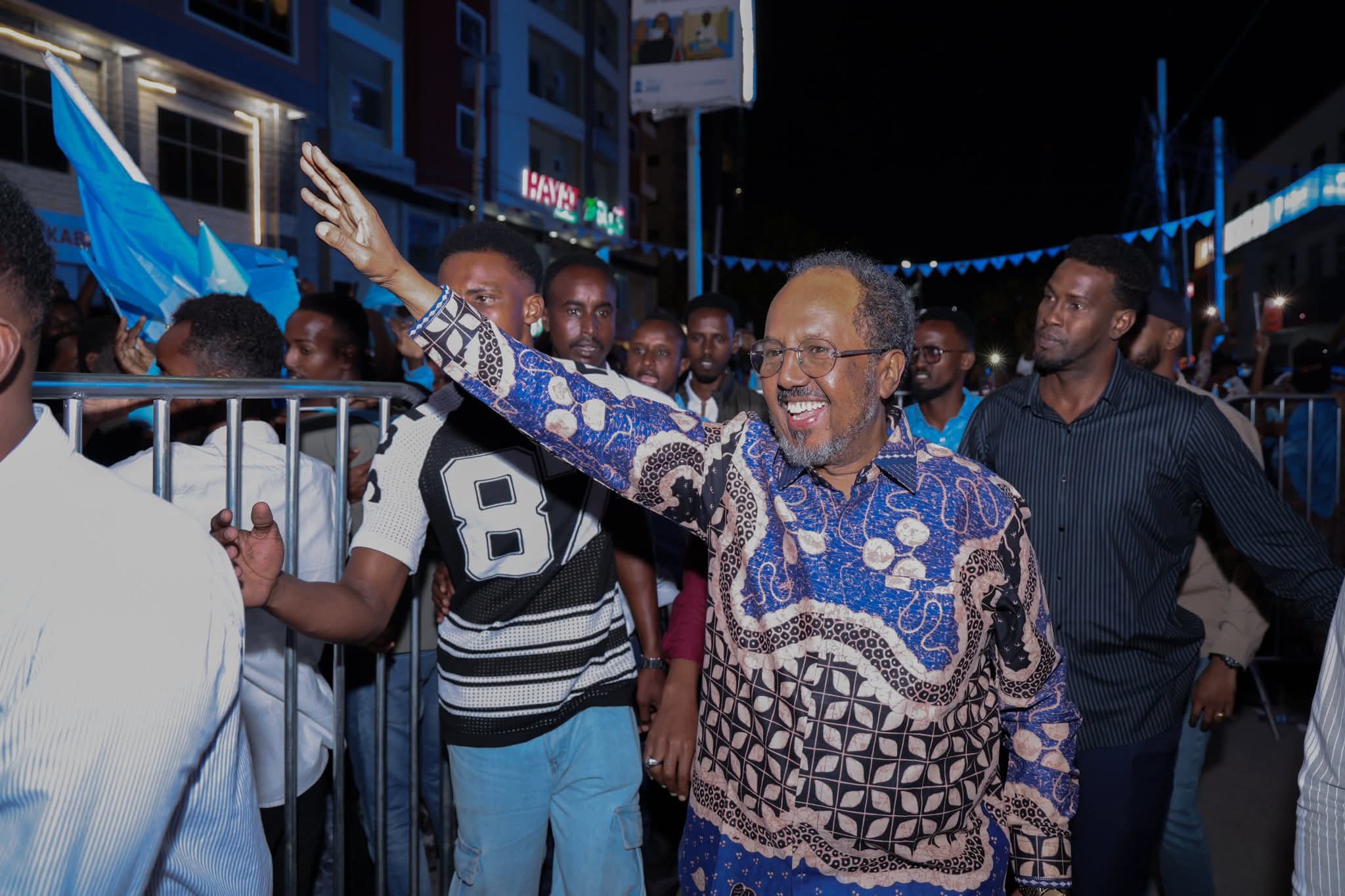 Maxay ka dhigantahay in Madaxweyne Xasan Sheekh uu boqolaal shacab ah kula dabaal-dego Isgoyska Taleex ?