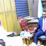 Guddoomiyaha Golaha Shacabka BJFS oo kulan la yeeshay Safiirka Sacuudiga ee Soomaaliya